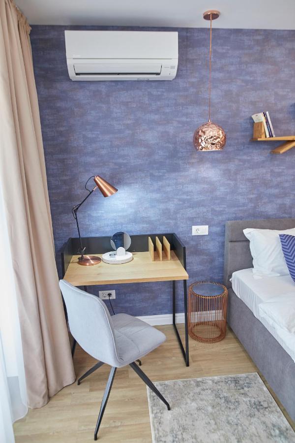Ara Apart Hotel #3 Braşov Esterno foto