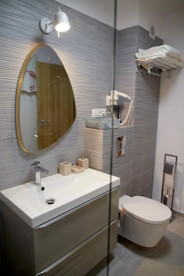 Ara Apart Hotel #3 Braşov Esterno foto
