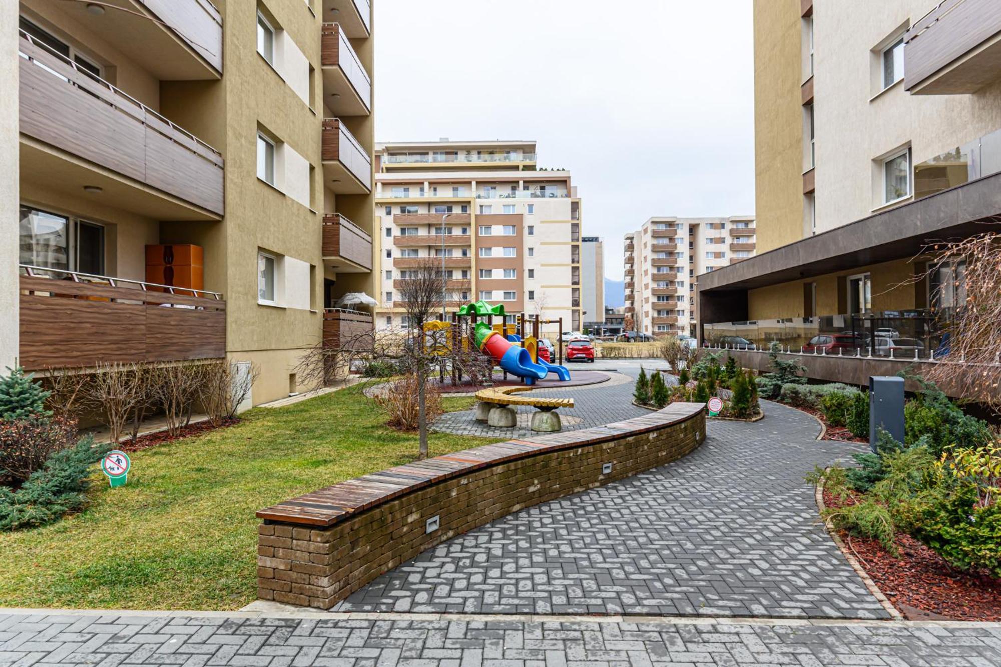 Ara Apart Hotel #3 Braşov Esterno foto